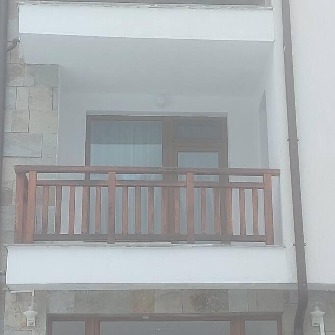 דירות בורובץ Семи Гарден מראה חיצוני תמונה